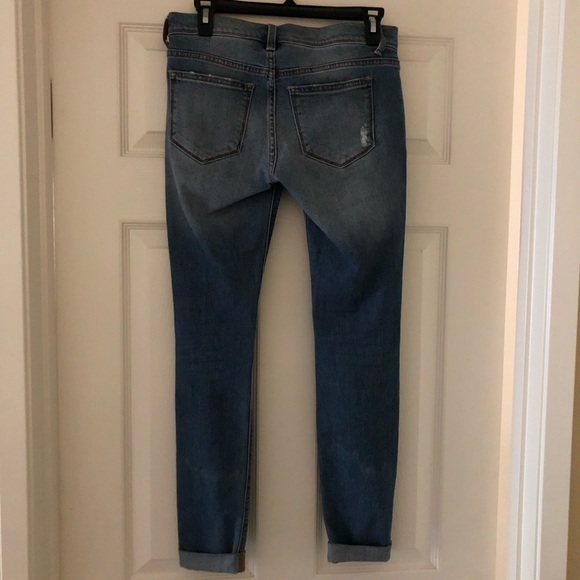 Light Blue Ripped Jeans - Picture 4 of 5